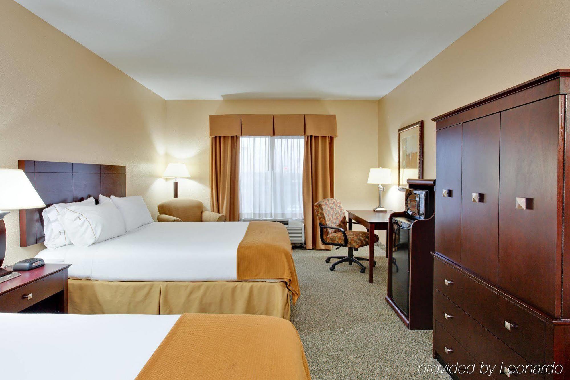 Holiday Inn Express Hotel & Suites Athens, An Ihg Hotel Room photo